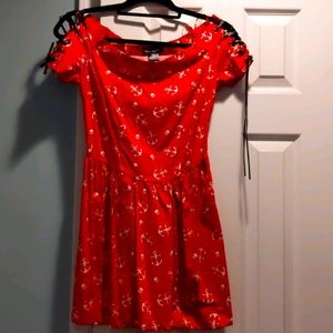 NWOT Fun Hot Topic Size S Skull/Anchor Mini